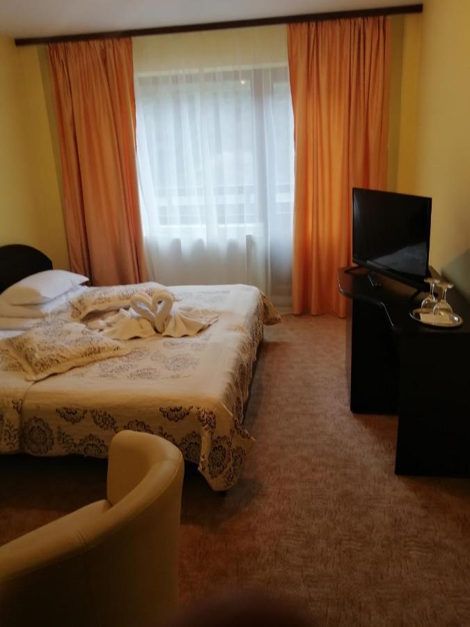 White Horse Hotel Predeal Exterior foto