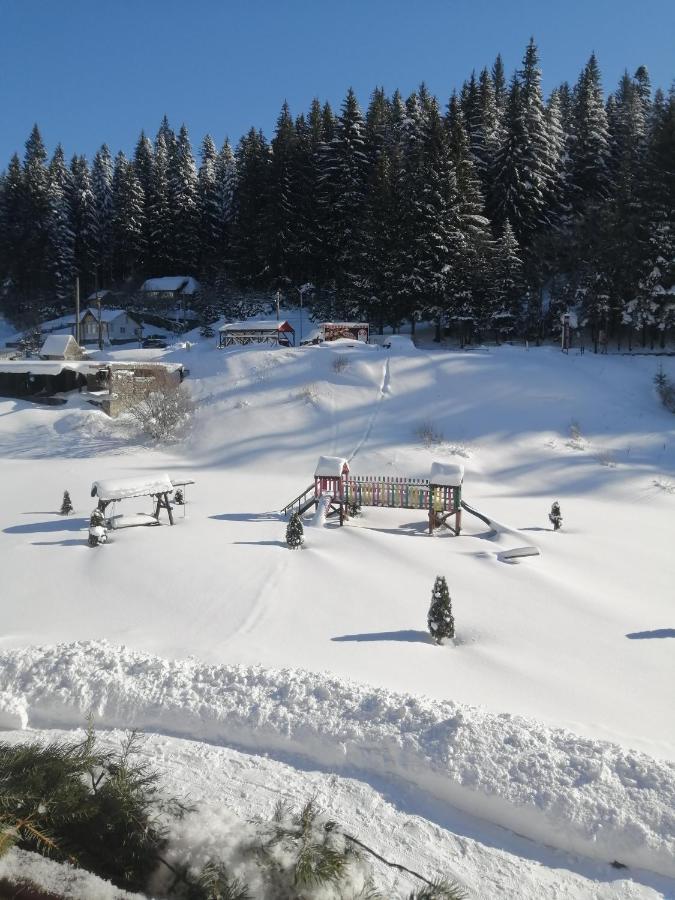 White Horse Hotel Predeal Exterior foto